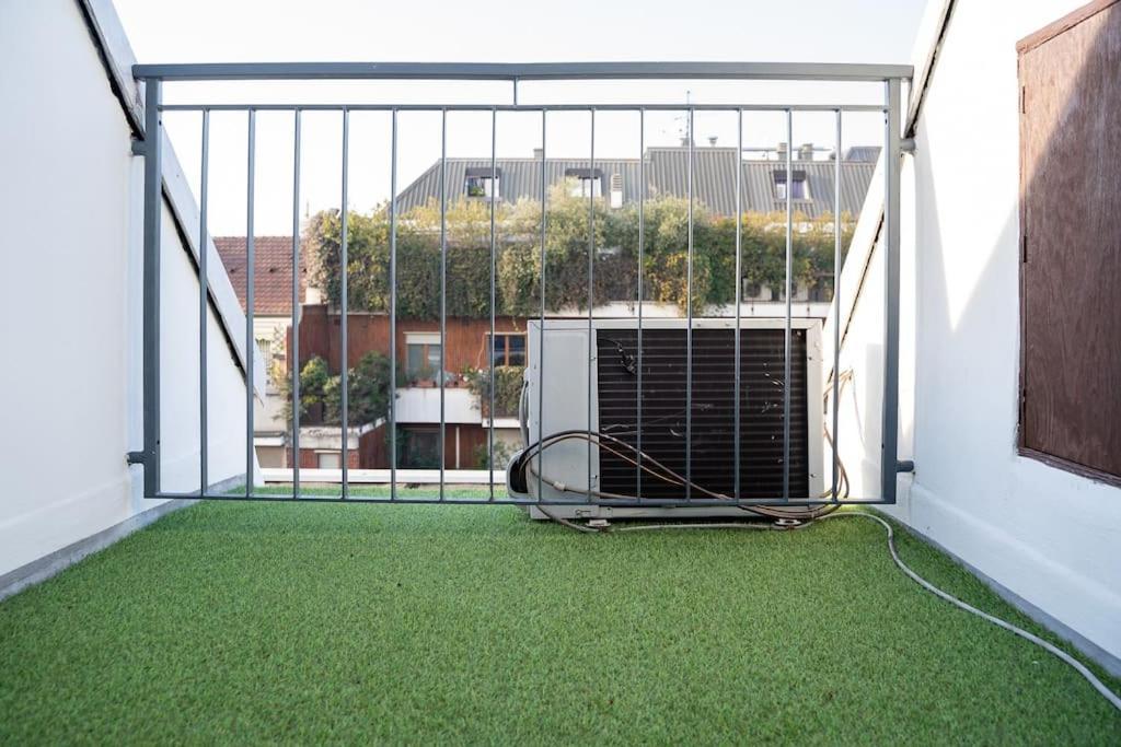 5 Giornate Apt Con Terrazzo E Garage Privato — Photos 3